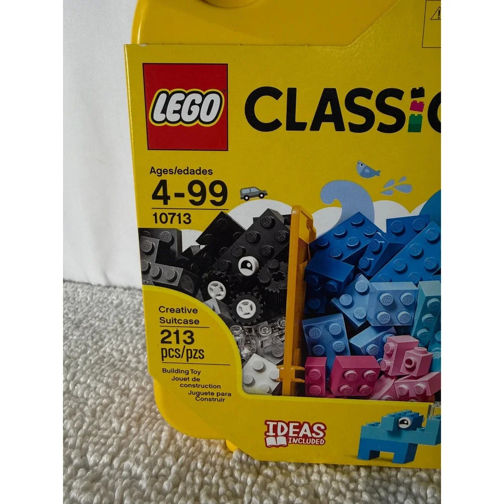 LEGO‎ Classic Creative Suitcase 10713 Building Toy 213 Pieces New in Package